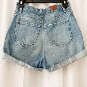 BDG Mom High-Rise Denim Short in Indigo